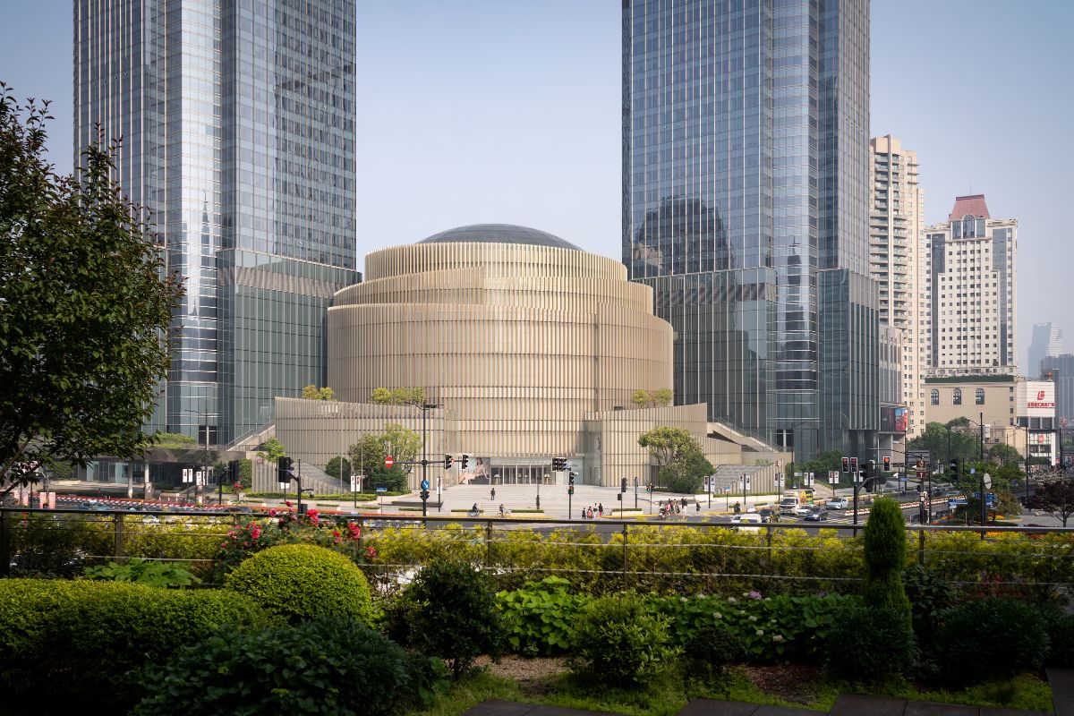 Grand Gateway 66